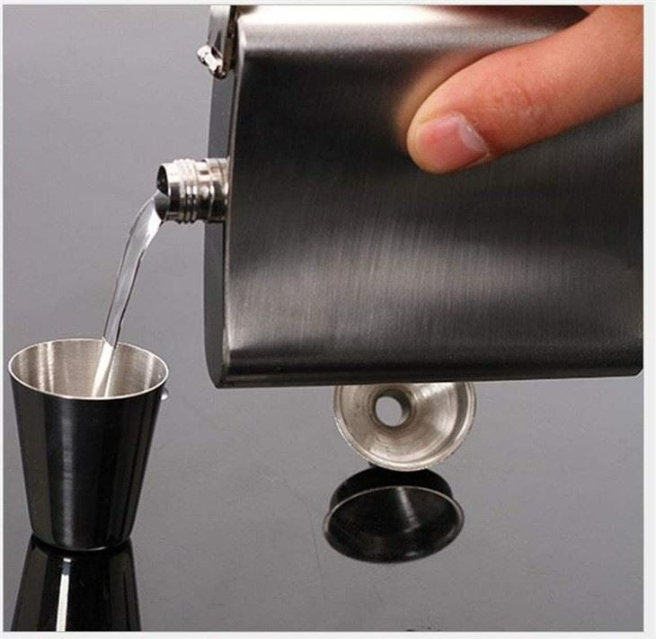 Portable Hip Flask Set