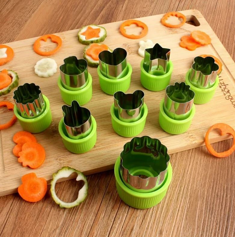 Fruit And Cookie Cutter Set (9 pcs)