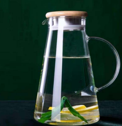 Glass Pitcher With Lid (1.8L)