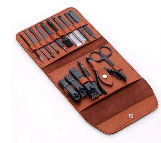 Manicure And Pedicure Set (16 pcs)