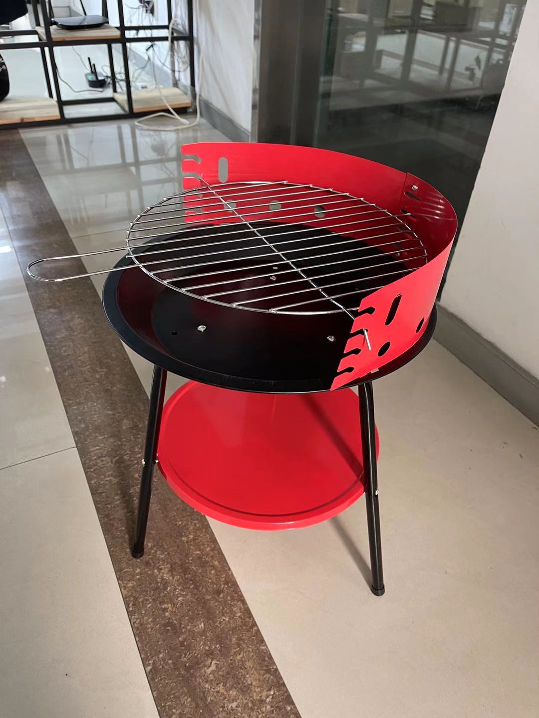 Adjustable Height BBQ Grill