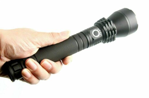 Chargeable Tactical Zoom Waterproof Aluminium Torch - 3X Light Modes